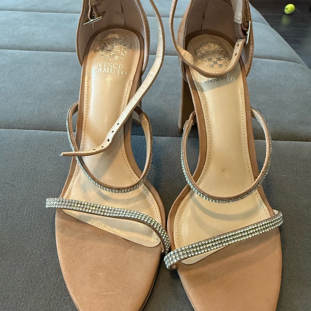 Vince Camuto Tan Women's Sandals